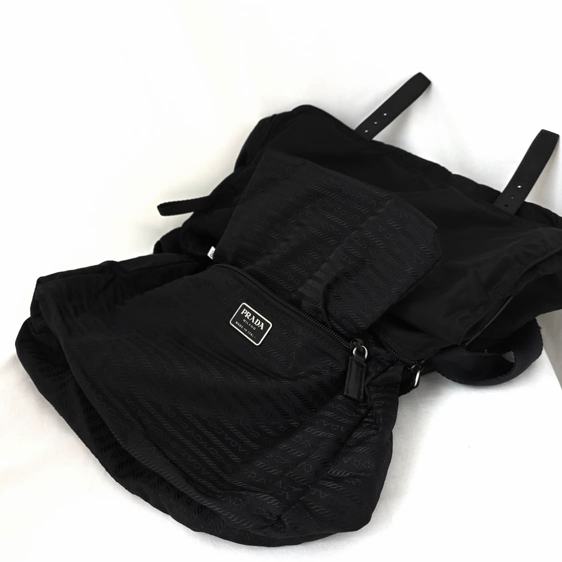 [정품 PRADA] 프라다 투포켓 나일론 크로스백 메신저백 남녀공용 상품이미지9