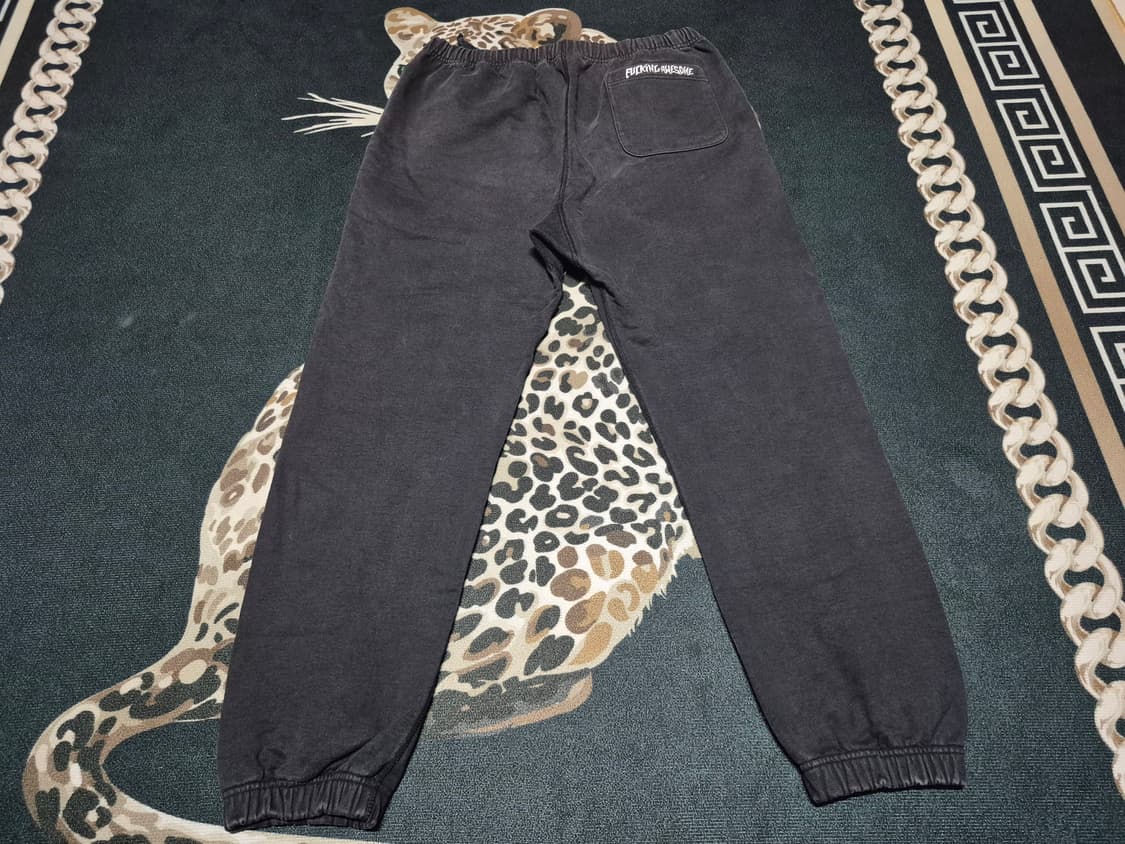 퍼킹 어썸 뉴클리어 익스플로전 예수 스웻 팬츠 L 정품 상품이미지3