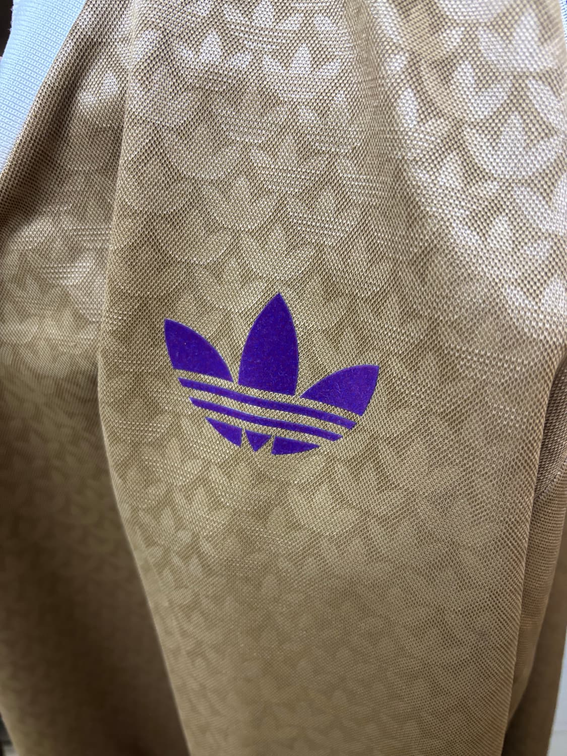 아디다스 오리지널스 아디컬러 70s헤리티지 나우 롱슬리브 티셔츠 브라운 상품이미지3