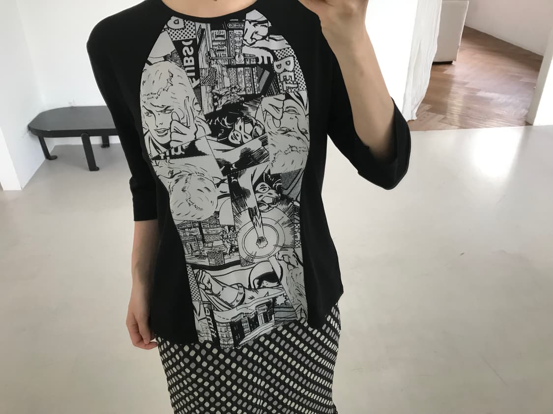 vintage black printing top 상품이미지3