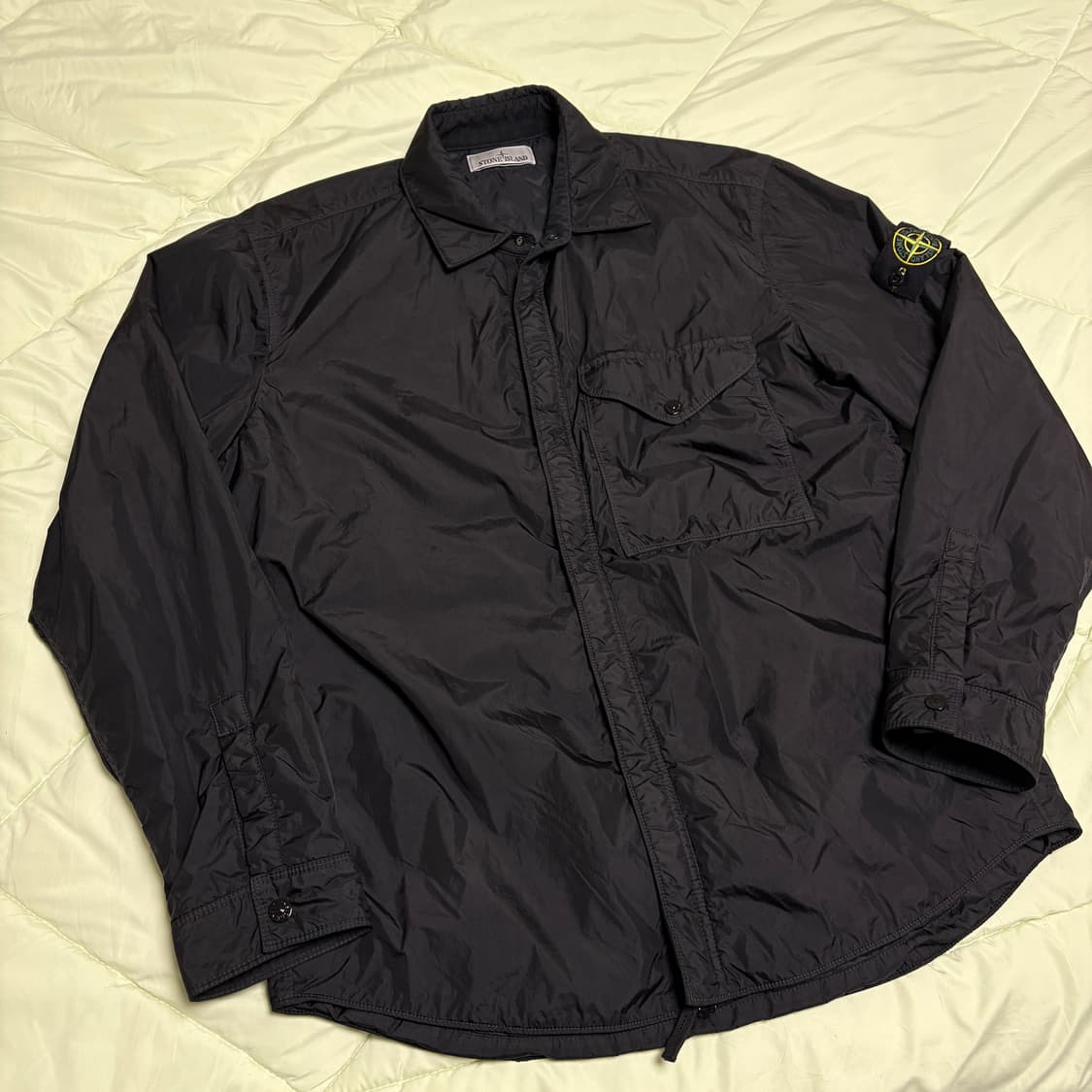 스톤아일랜드 크링클랩스 프리마로프트 나일론 오버셔츠 패딩 자켓 블랙 L 상품이미지1