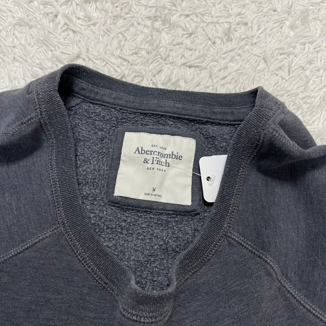 Abercrombie grey sweatshirt 상품이미지6