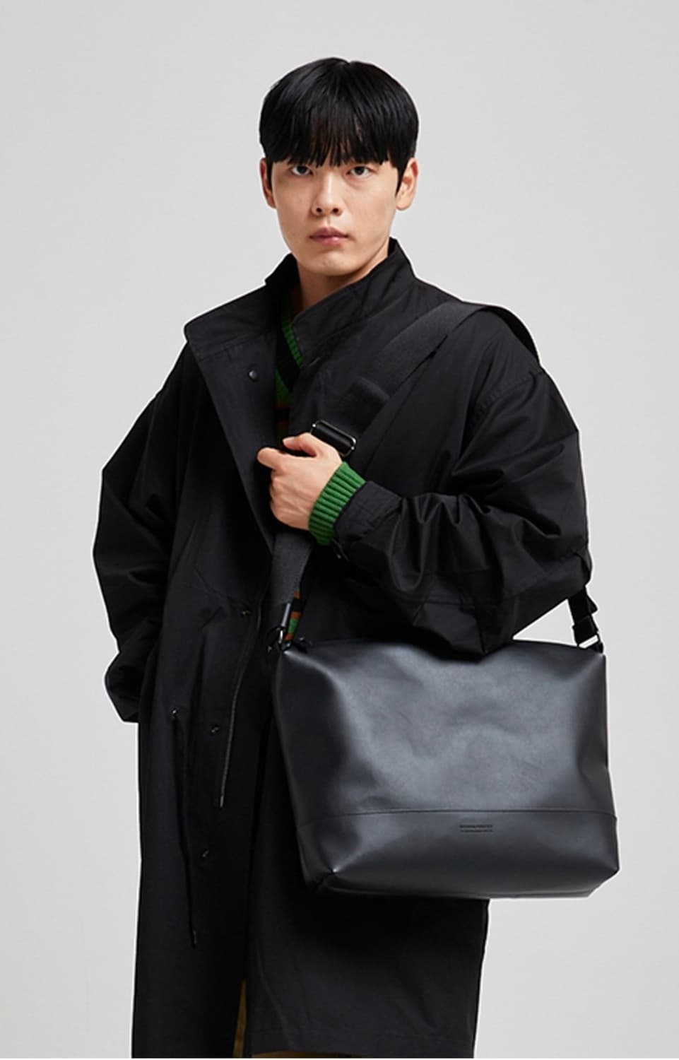 내셔널 퍼블리시티 가죽 메신저 크로스백 숄더백 상품이미지1