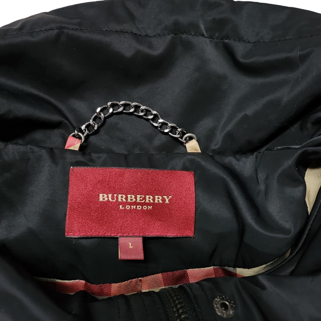 버버리 바람막이 상품이미지2