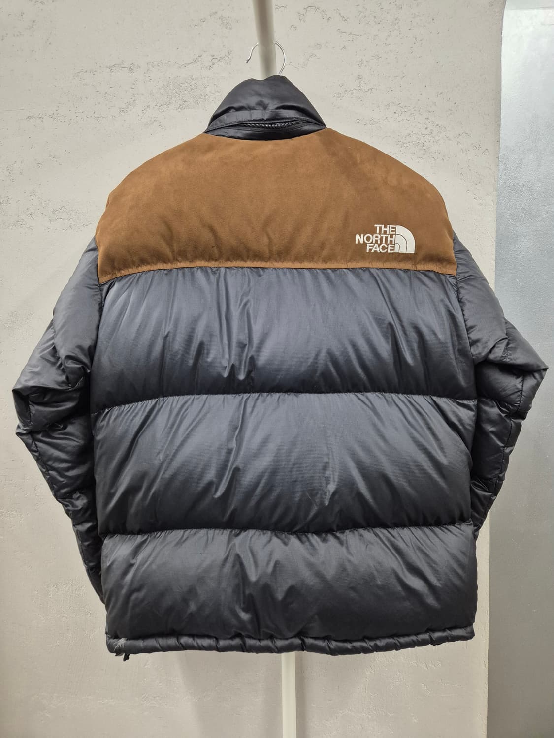 노스페이스 스웨이드 눕시 한정판알파 자켓 90 브라운/블랙 상품이미지3