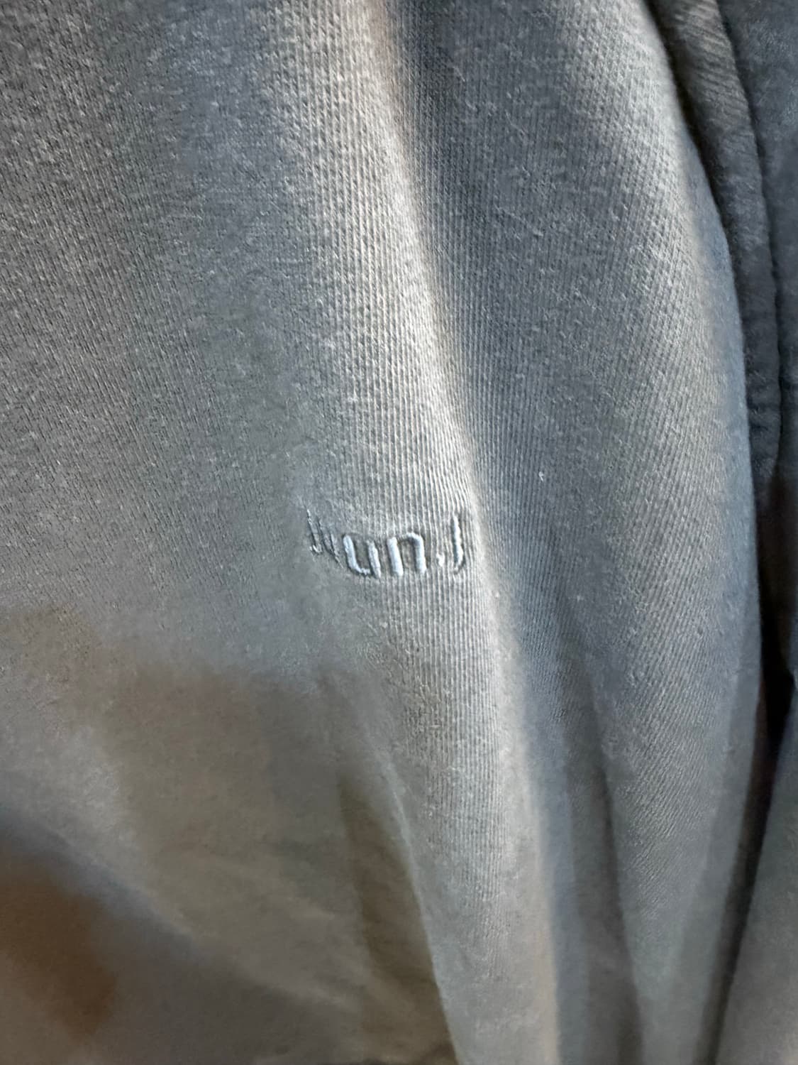 95-100/21fw 정품 준지 맨투맨 팝니다 상품이미지3