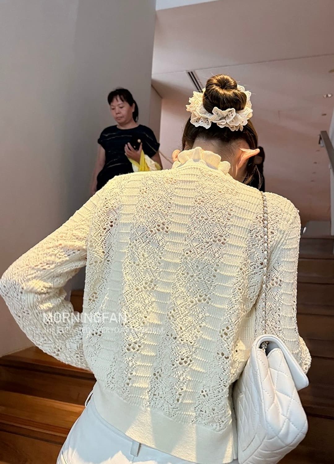 MORNINGFAN 플리터 커스텀 레이스 니트 슬리브리스 탑 가디건 투피 상품이미지8