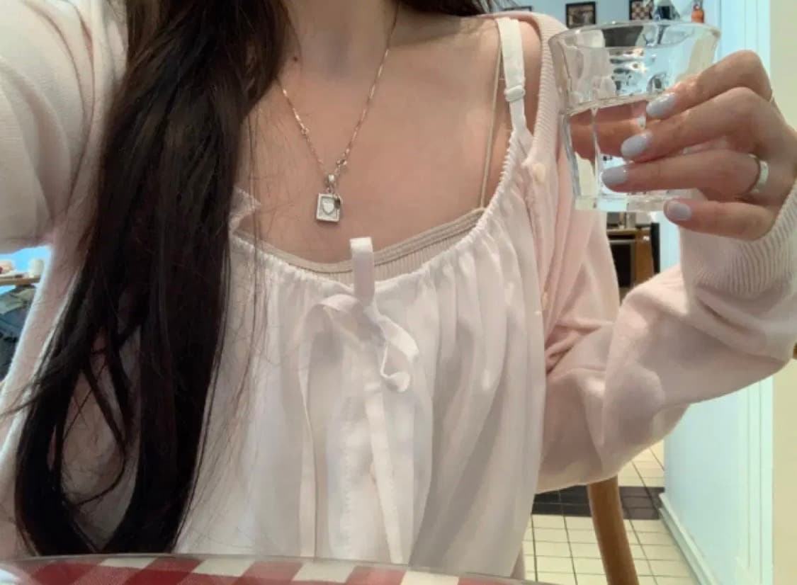 [미사용 신품] oinii pure cardigan 가디건 연핑크 상품이미지1