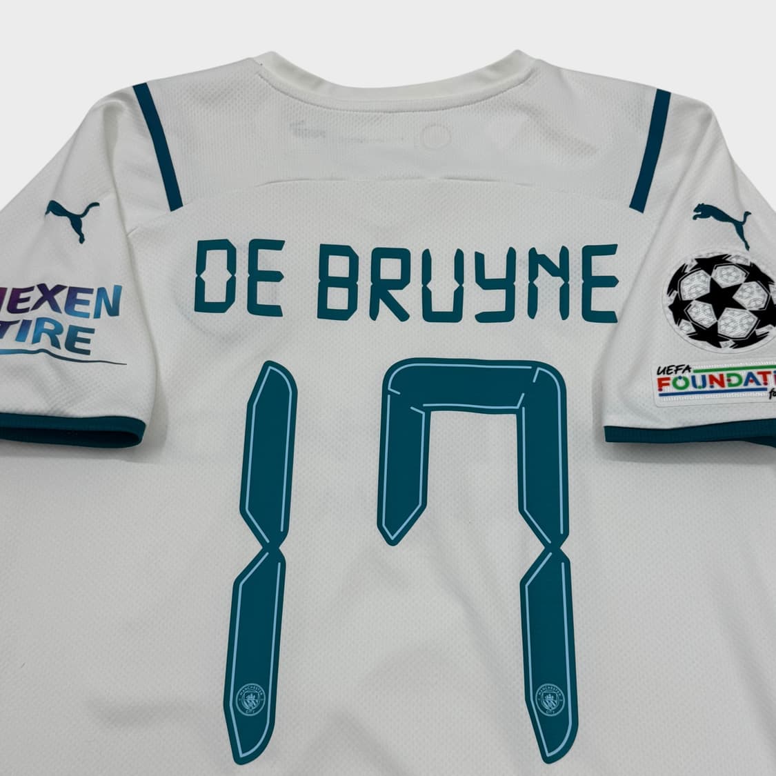 21-22 맨체스터 시티 어웨이 No.17 케빈 데브라위너 상품이미지7