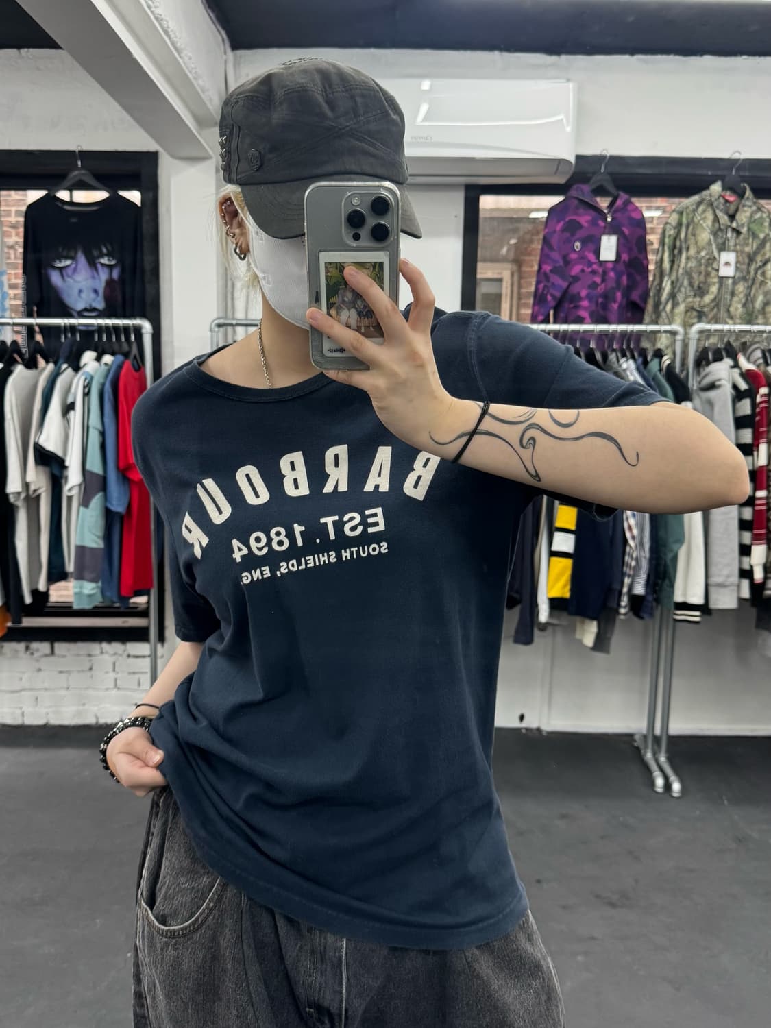 바버 빅로고 티셔츠 상품이미지4