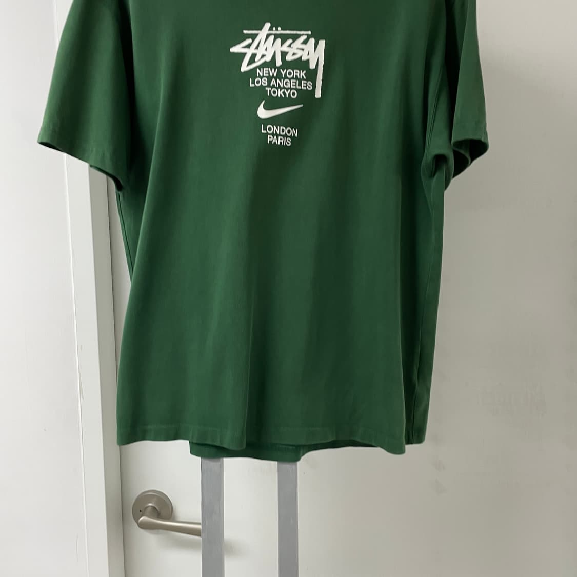 나이키 스투시 월드투어 반팔 티셔츠 그린 L 상품이미지3