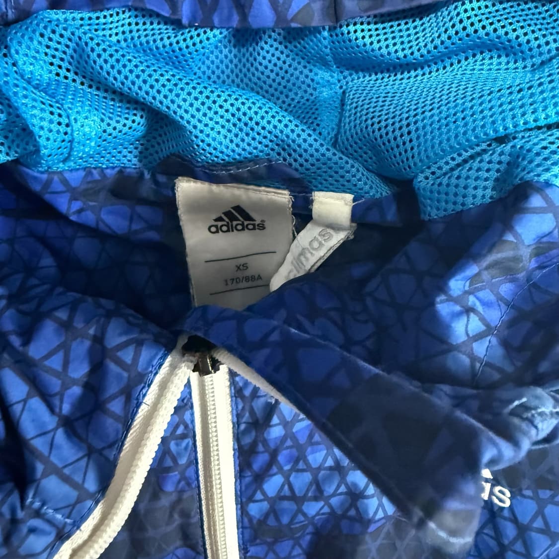 아디다스 바람막이  상품이미지2