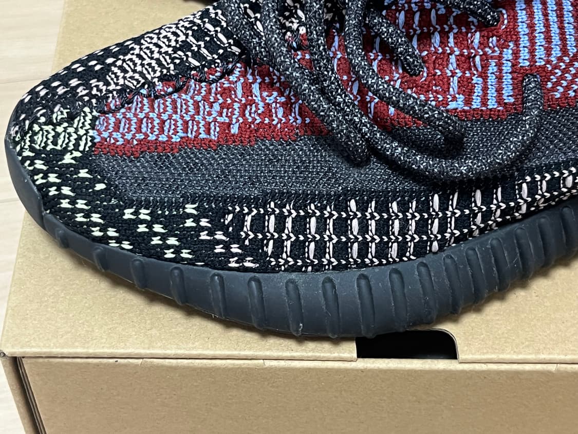 아디다스 이지부스트 350 V2 예힐 논리플렉티브 상품이미지3