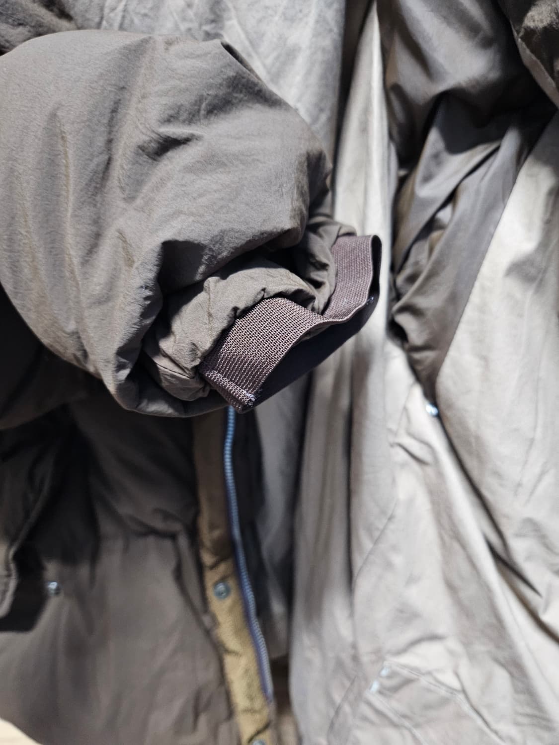 텐씨 아틱 파카 48사이즈 팔아요 상품이미지4