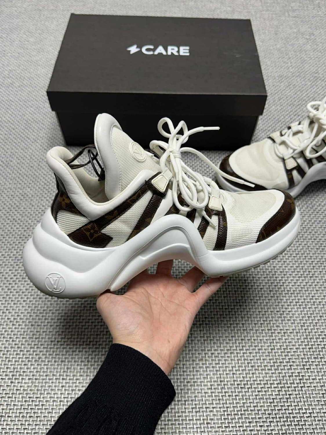 루이비통 아치라이트 스니커즈 신발 상품이미지1