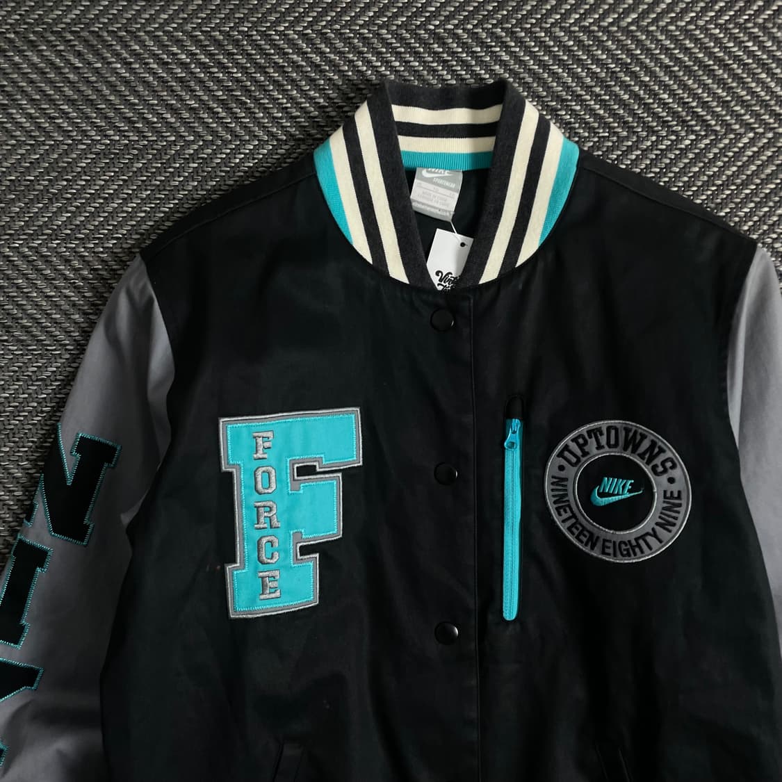 00s 나이키 우먼스 에어포스 업타운 바시티 자켓 o 3096 상품이미지4