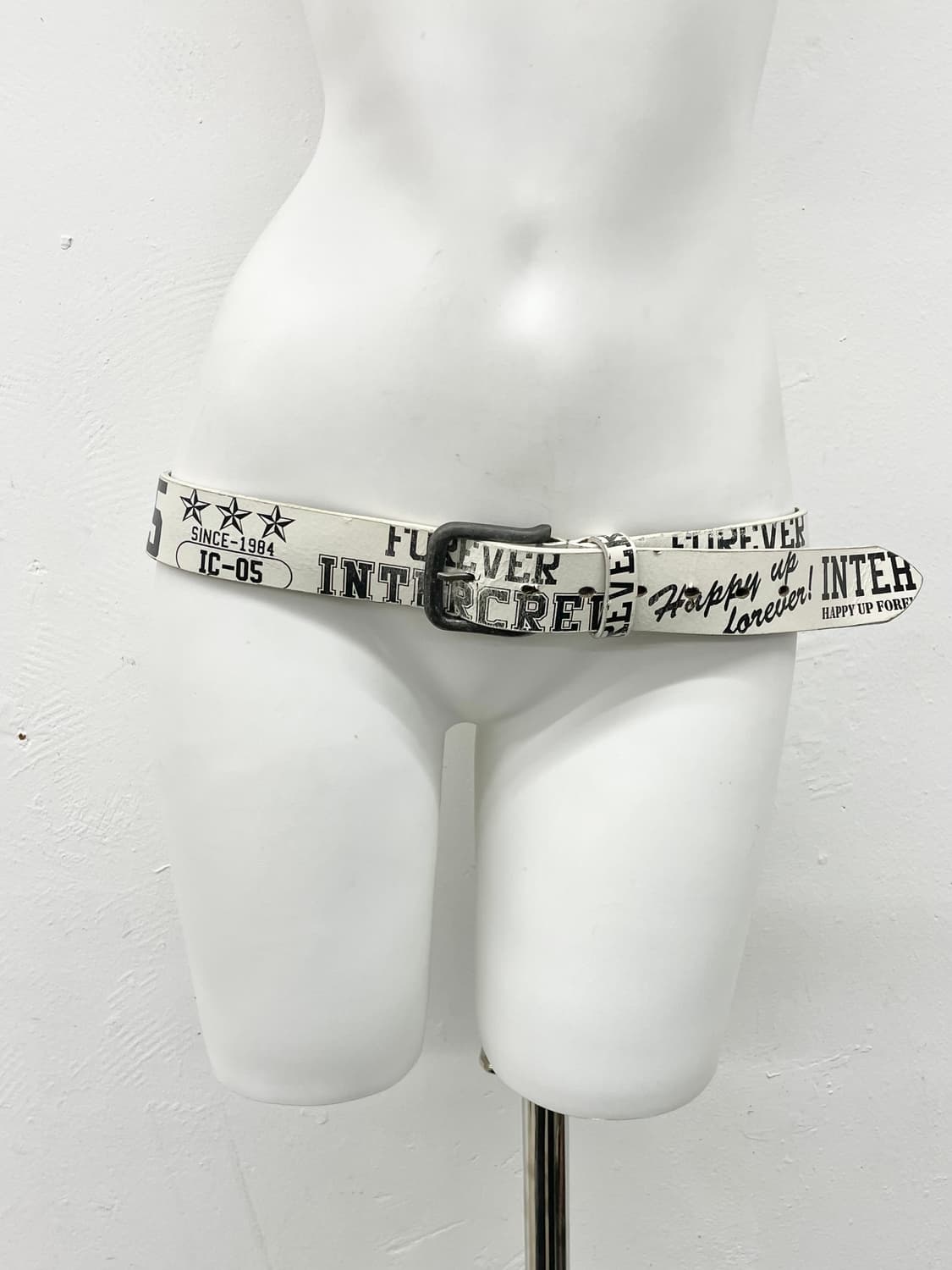 리얼레더 화이트 레터링 버클 벨트 상품이미지2