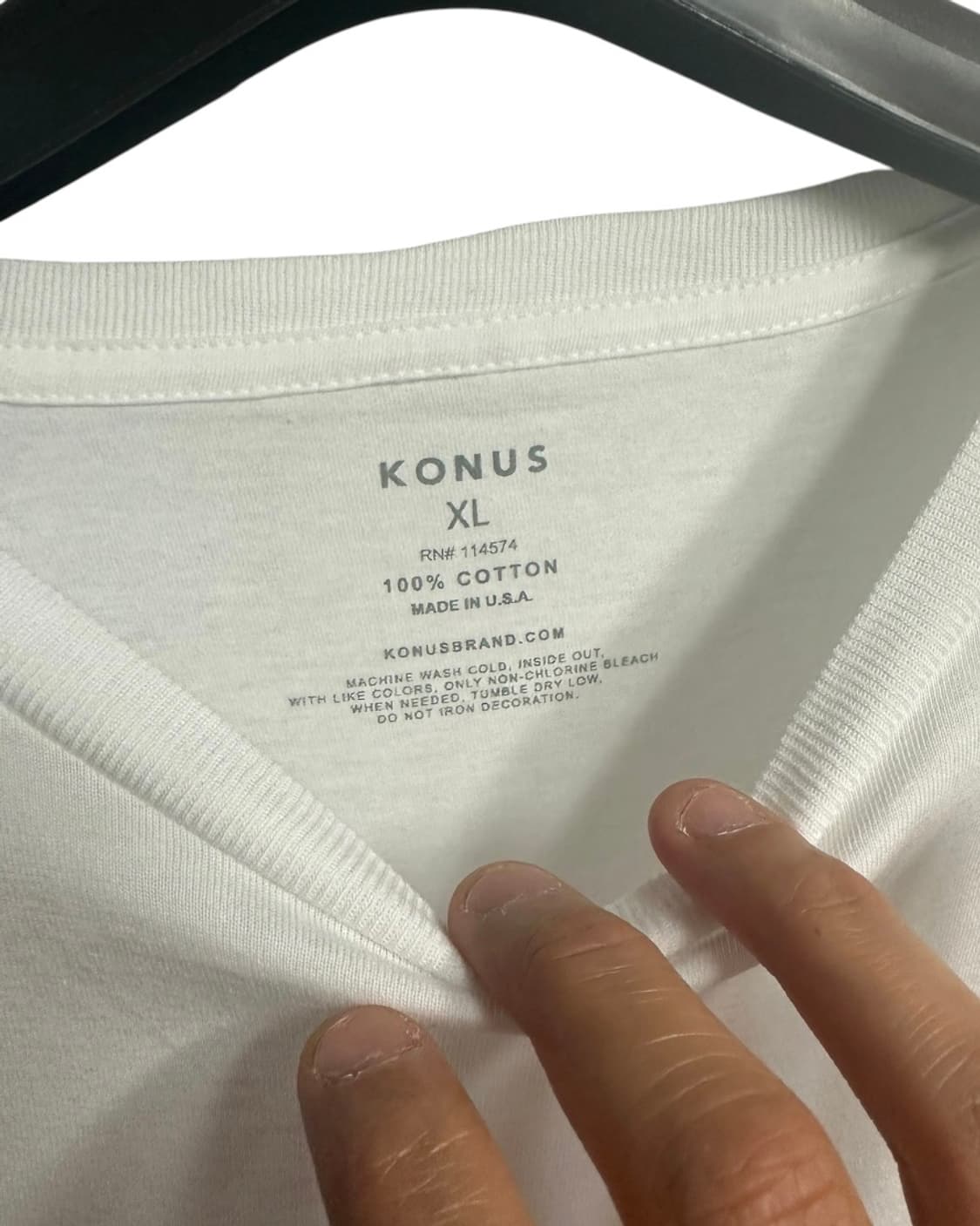 *새상품 코너스(KONUS) 그래픽 반팔 티셔츠 화이트 XL size 상품이미지3