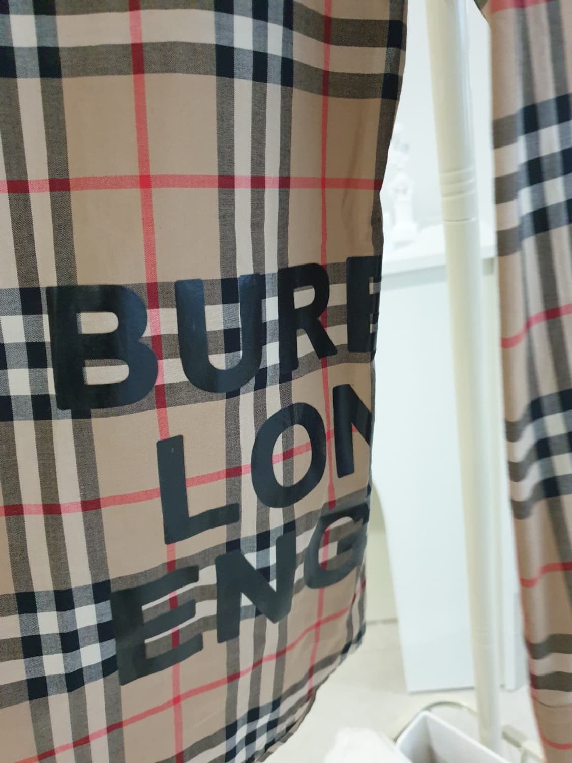 버버리 레터링 셔츠 상품이미지5