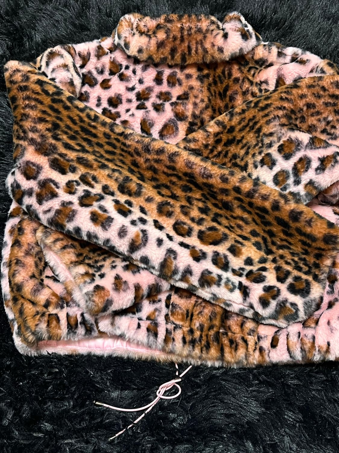 Kendall + Kylie 핑크 레오파드 퍼 아노락 상품이미지2