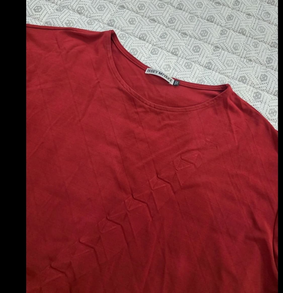 이세이미야케 레드 블라우스 사이즈 ~55 상품이미지2