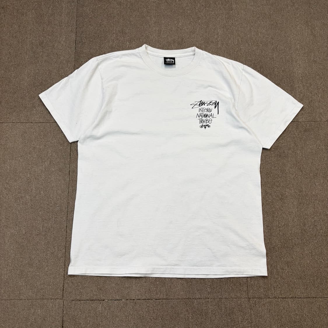 stussy 스투시 트라이브 스택 티셔츠 m  상품이미지2