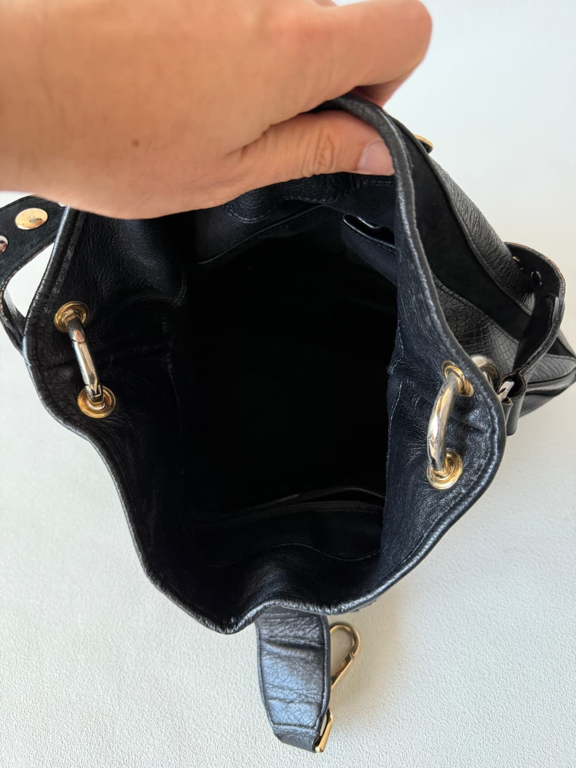 MOJO.S.PHINE 스터드 레더 숄더백 상품이미지6