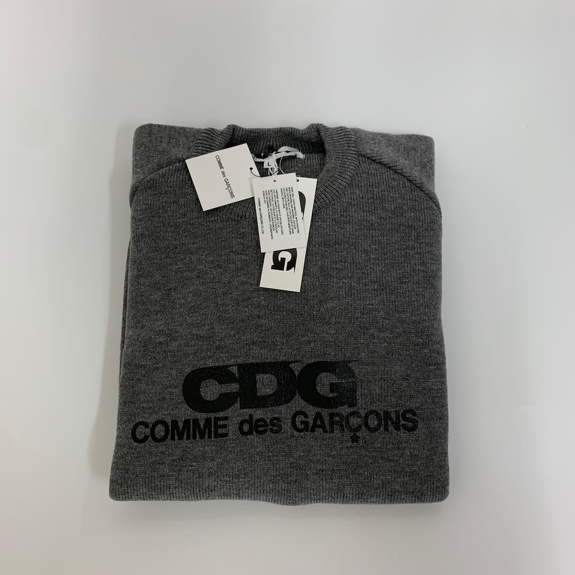 [당일 발송] 꼼데가르송 CDG 풀오버 라운드 니트 2컬러 상품이미지5