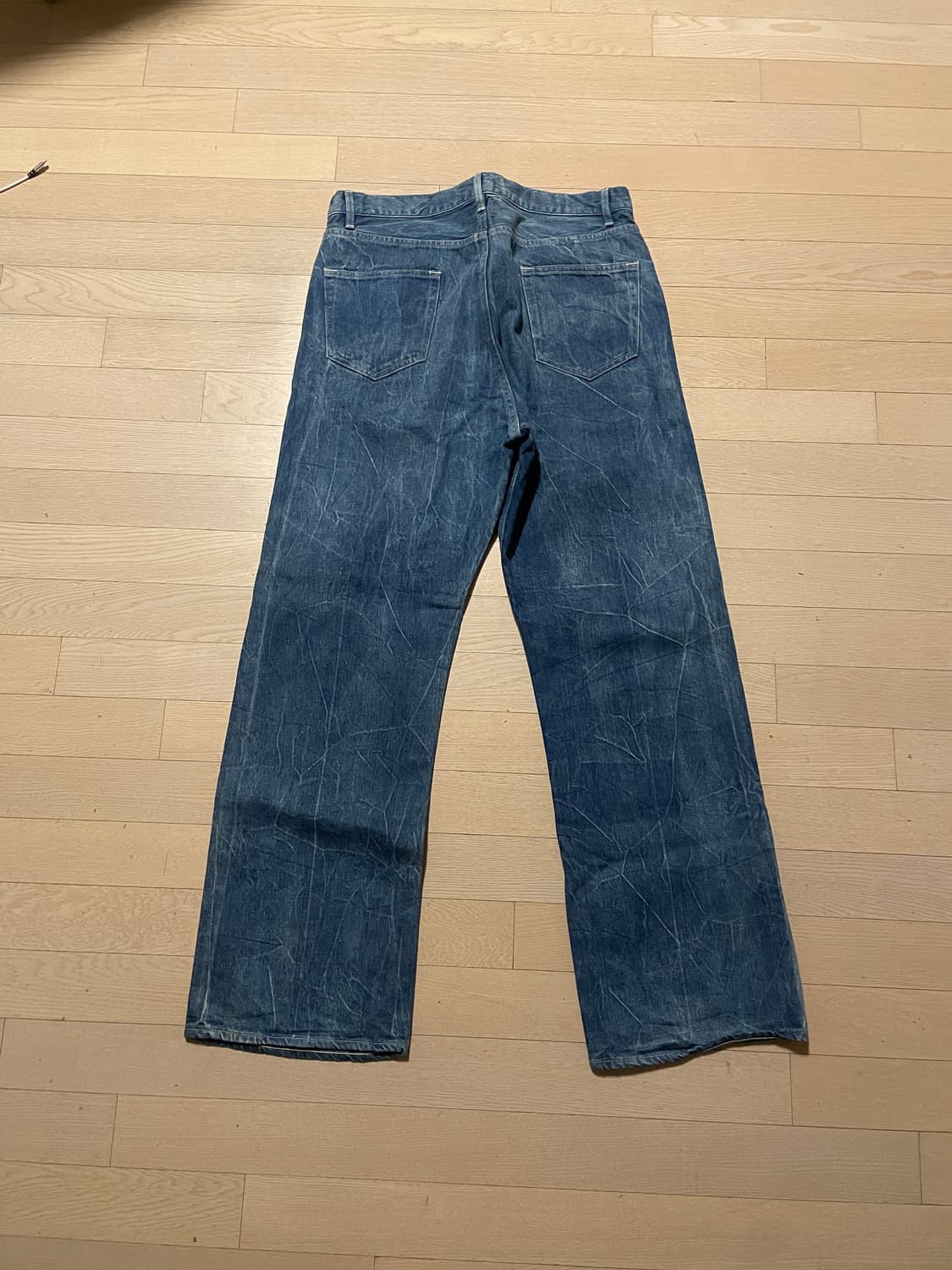 오라리 셀비지 페이디드 라이트 데님 팬츠 라이트닝 이펙트 인디고 - 23 상품이미지2