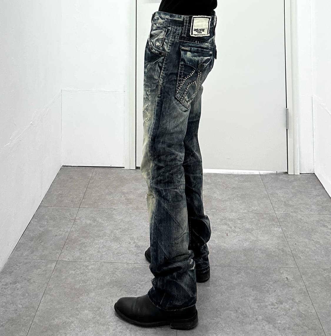Buckaroo Chrome Rivet Washed Denim 상품이미지3