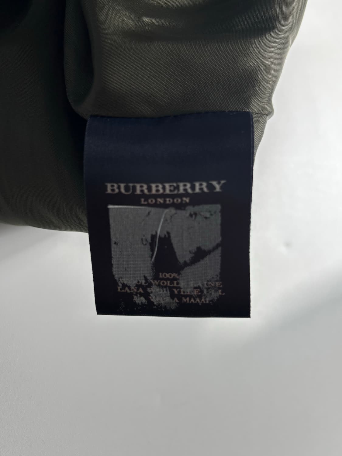 Burberry 버버리 카키 노바체크 랩스커트  상품이미지8