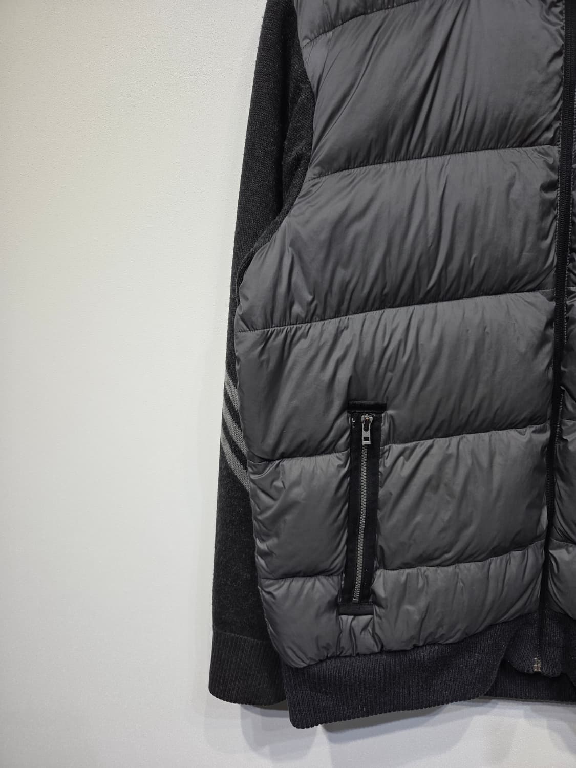 아디다스 니트 슬리브 하이브리드 덕다운 자켓 상품이미지4