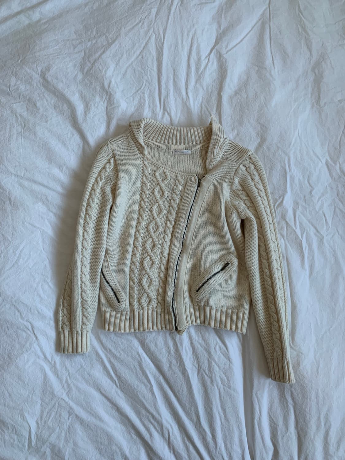 아이보리 니트 집업 상품이미지1