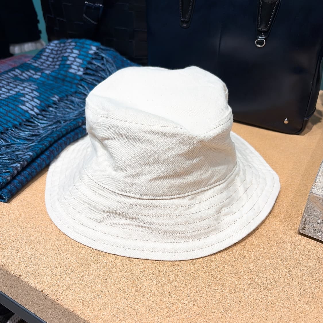 (정품/새상품) Drake's 드레익스 남성 에크루 헤비 코튼 버킷햇 상품이미지1