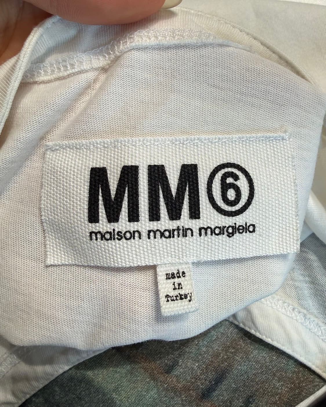 mm6 도어 프린팅 하프티 상품이미지7