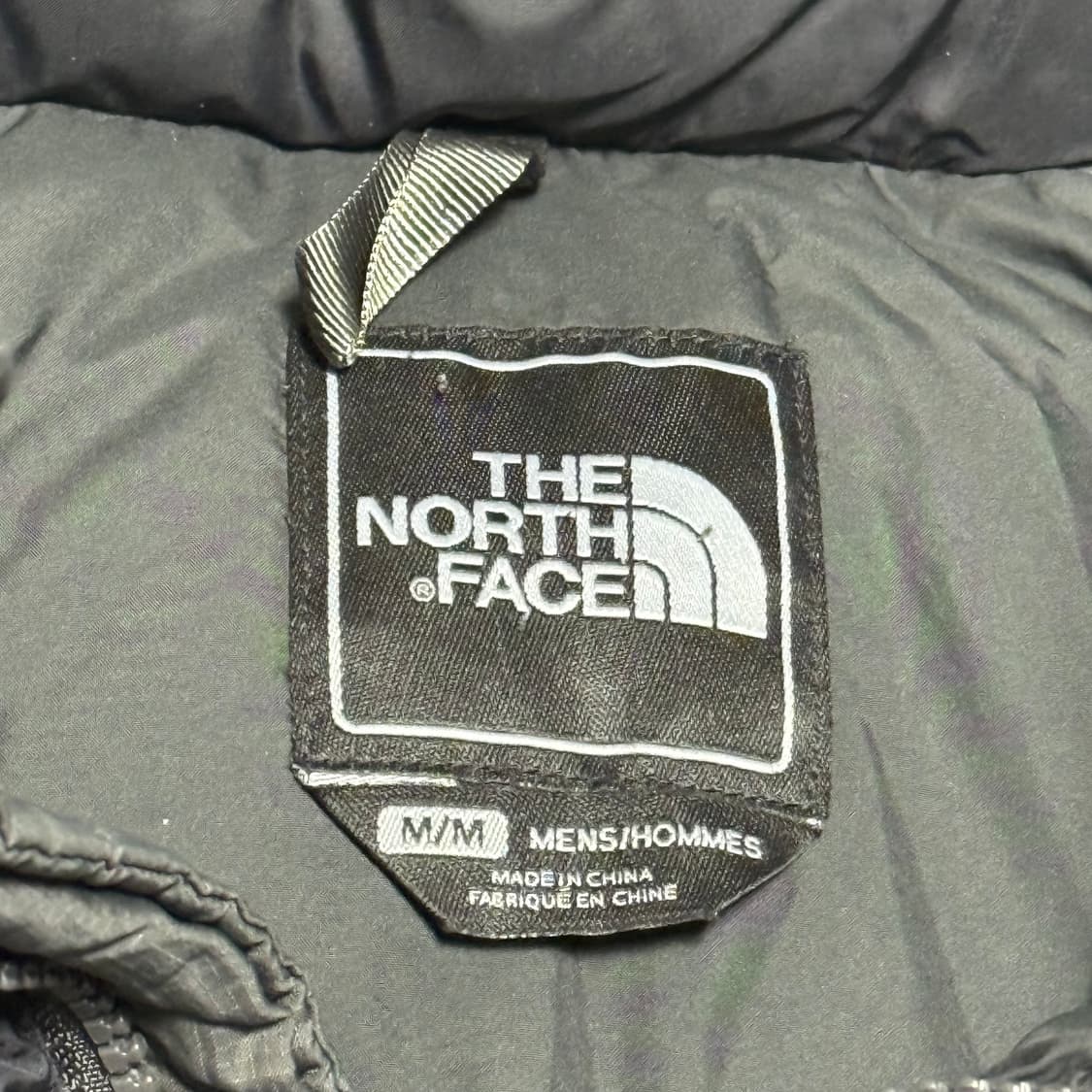 M 노스페이스 눕시 700 그레이 다운 패딩 상품이미지4