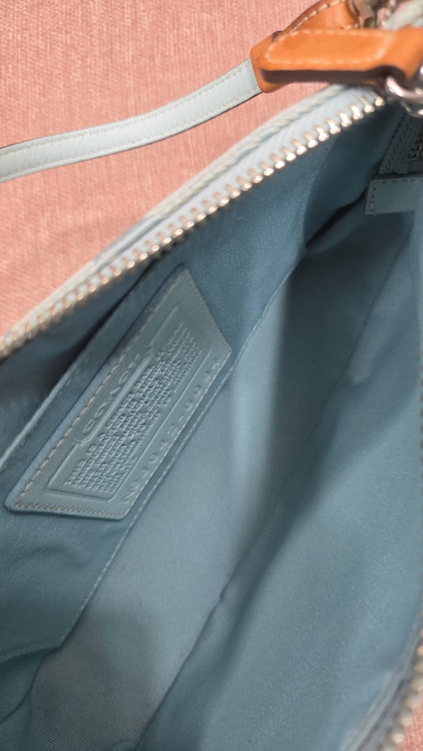 코치 레어 컬러 코치 코치 액세서리 파우치 라이트 블루 Y2K 보트형 상품이미지7