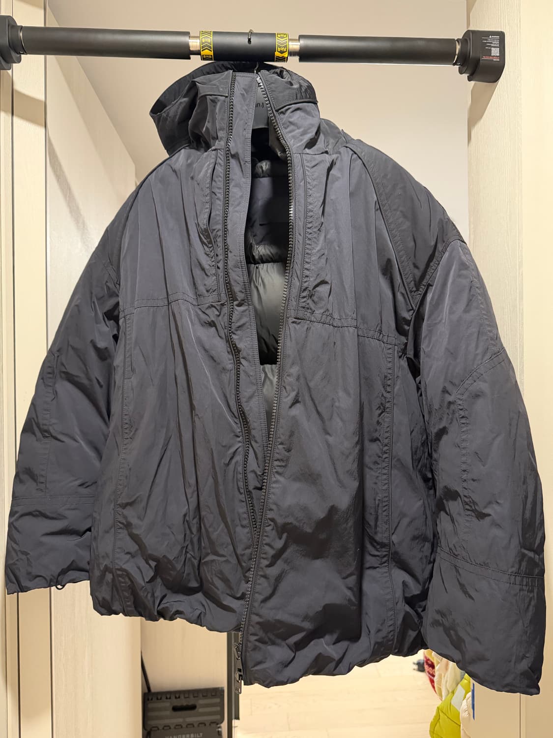 준지 24FW 헤비다운 아우터 44사이즈 (209패딩) 상품이미지2