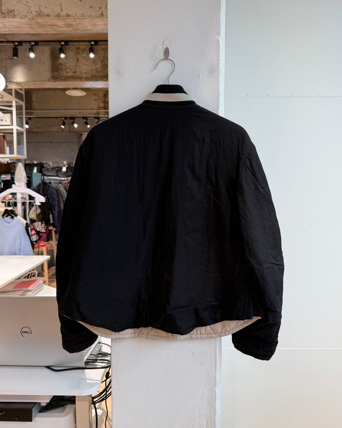 비비안웨스트우드 블랙 orb자수 리버시블 봄버 자켓  상품이미지6