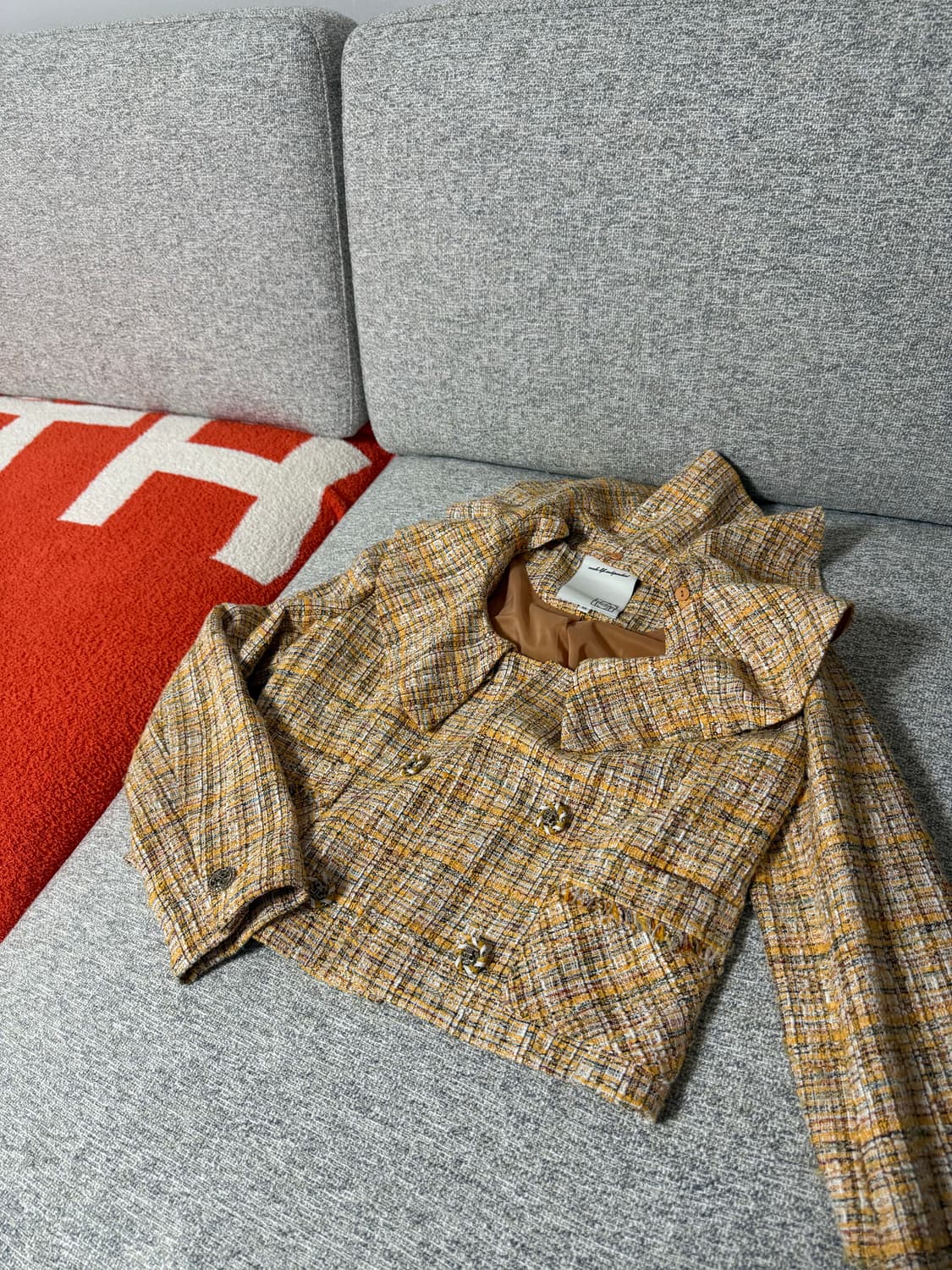 에고이스트 옐로우 자켓  상품이미지1