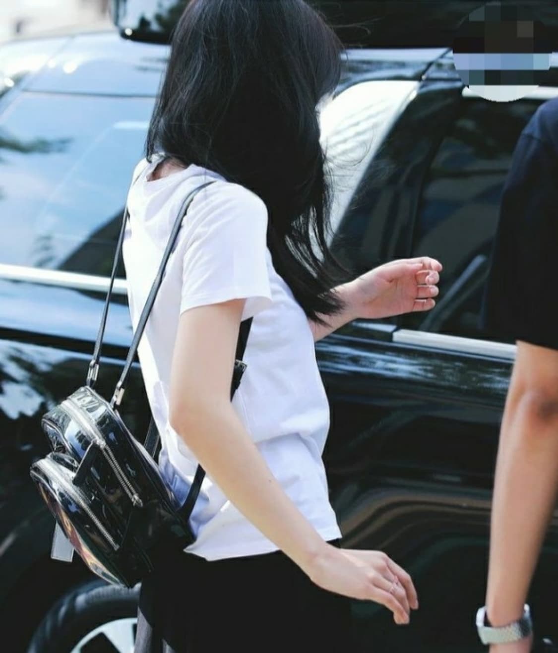 니히 터틀백 블랙 (에나멜) 상품이미지10