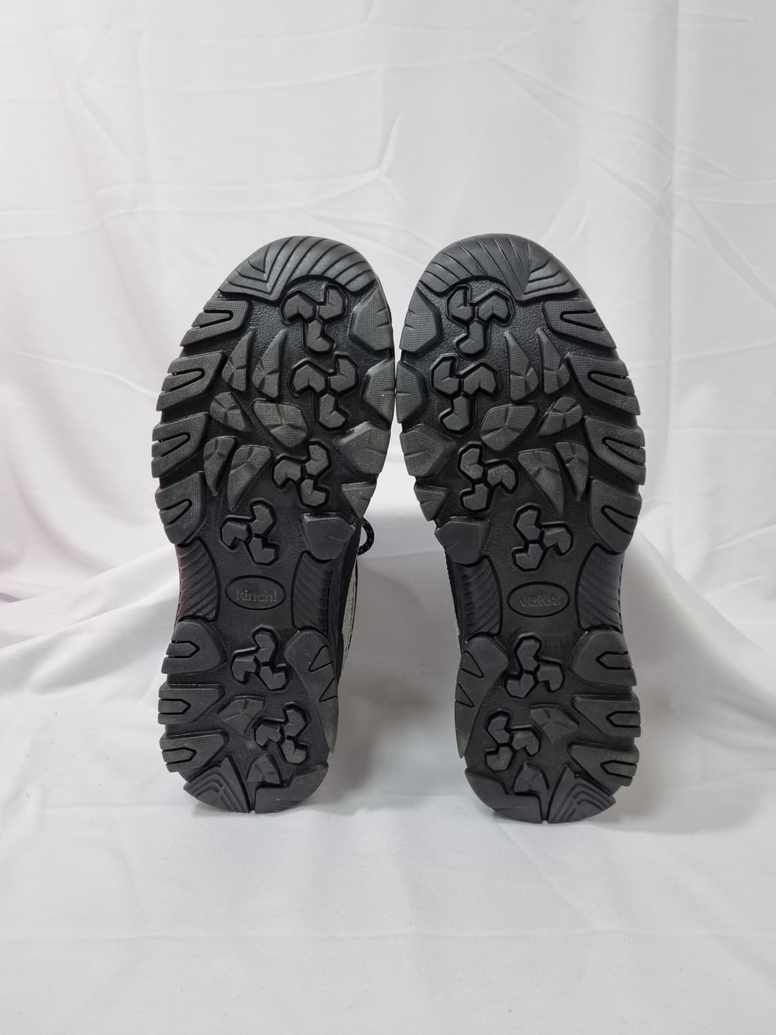 260 바토즈 x 킨치 vol 2 지그 그레이스니커즈 상품이미지5