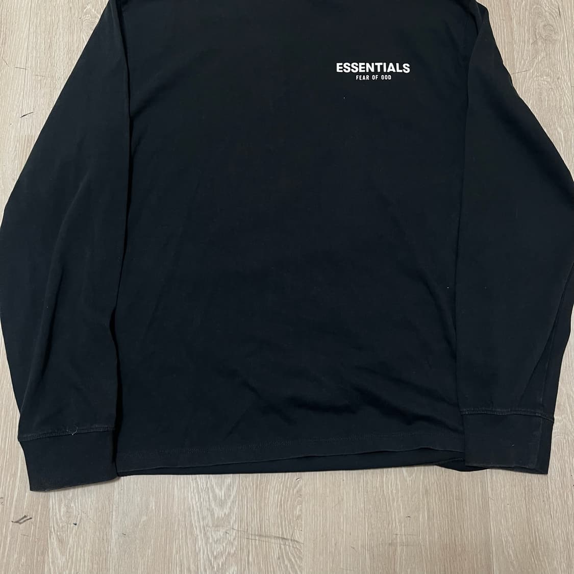 피어오브갓 에센셜 백프린팅 롱슬리브 긴팔티 M  상품이미지3