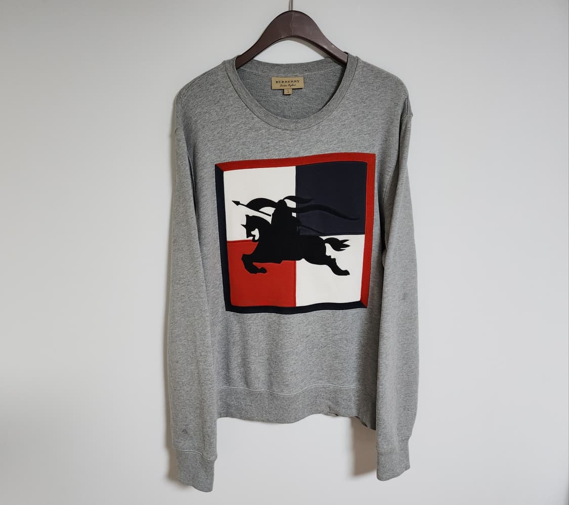 [L] 버버리 그레이 체크 스퀘어 맨투맨 8004090 상품이미지1