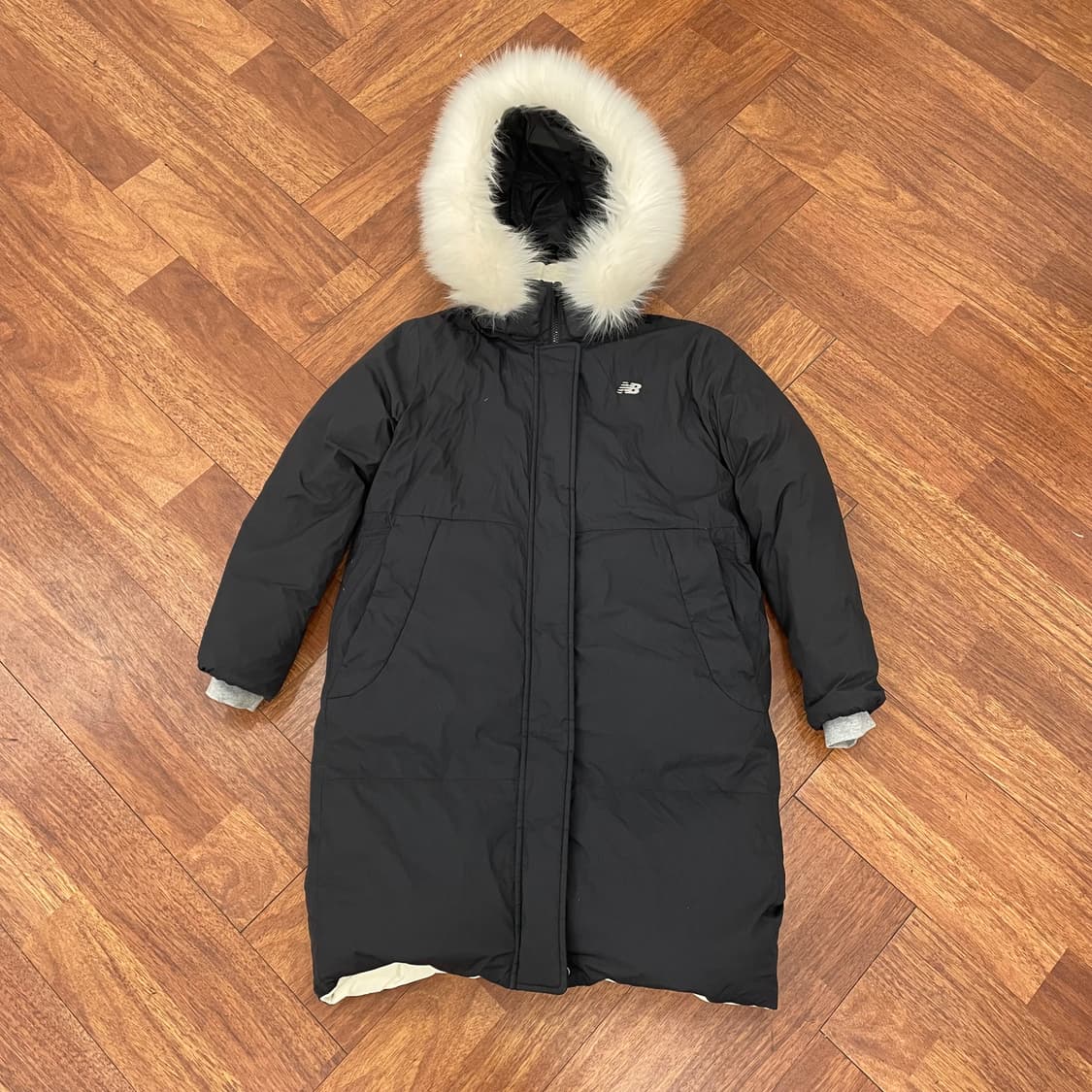 여성 뉴발란스 리버서블 구스 롱패딩 상품이미지3