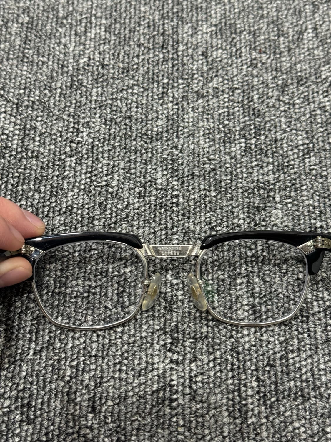 바슈롬 세이프티 하은테 블랙 46/22 Bausch & Lomb 상품이미지5