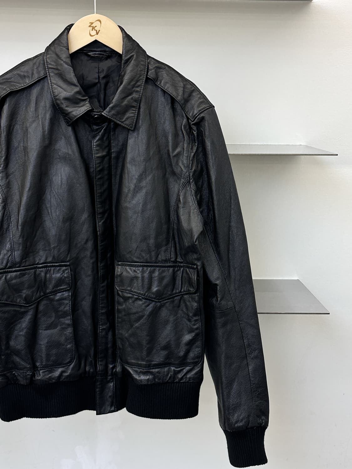 브이맨 90s U.S.A.F 타입 A-2 레더 자켓 상품이미지3