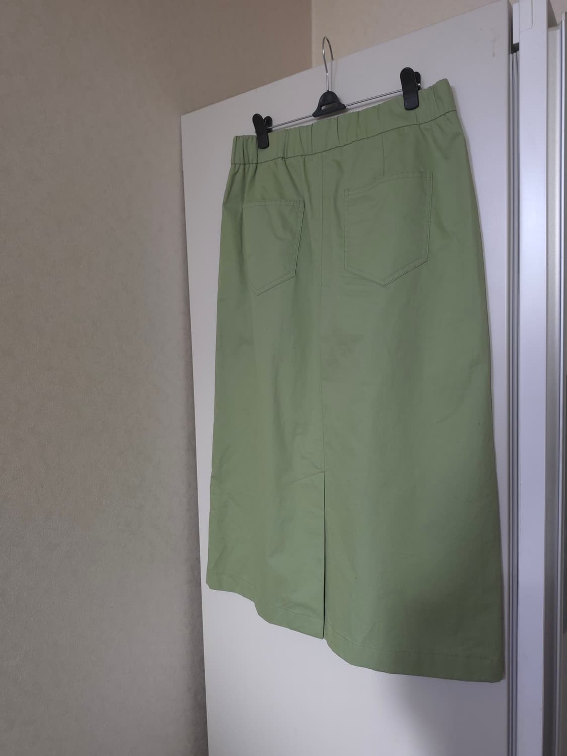 빈폴 버튼 포인트 스커트 상품이미지3