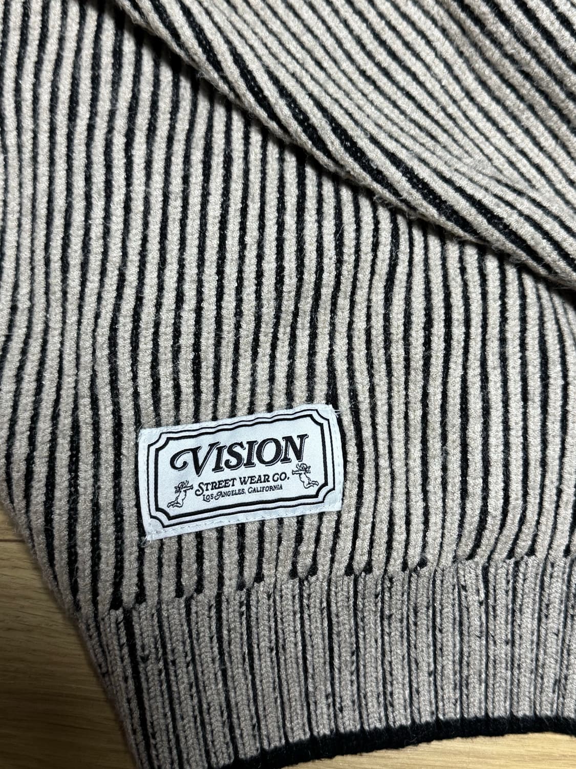 비전스트릿웨어 가디건 집업 상품이미지2