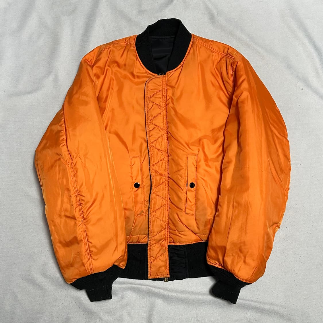 L 알파 인더스트리 MA-1 리버서블 항공 점퍼 상품이미지4